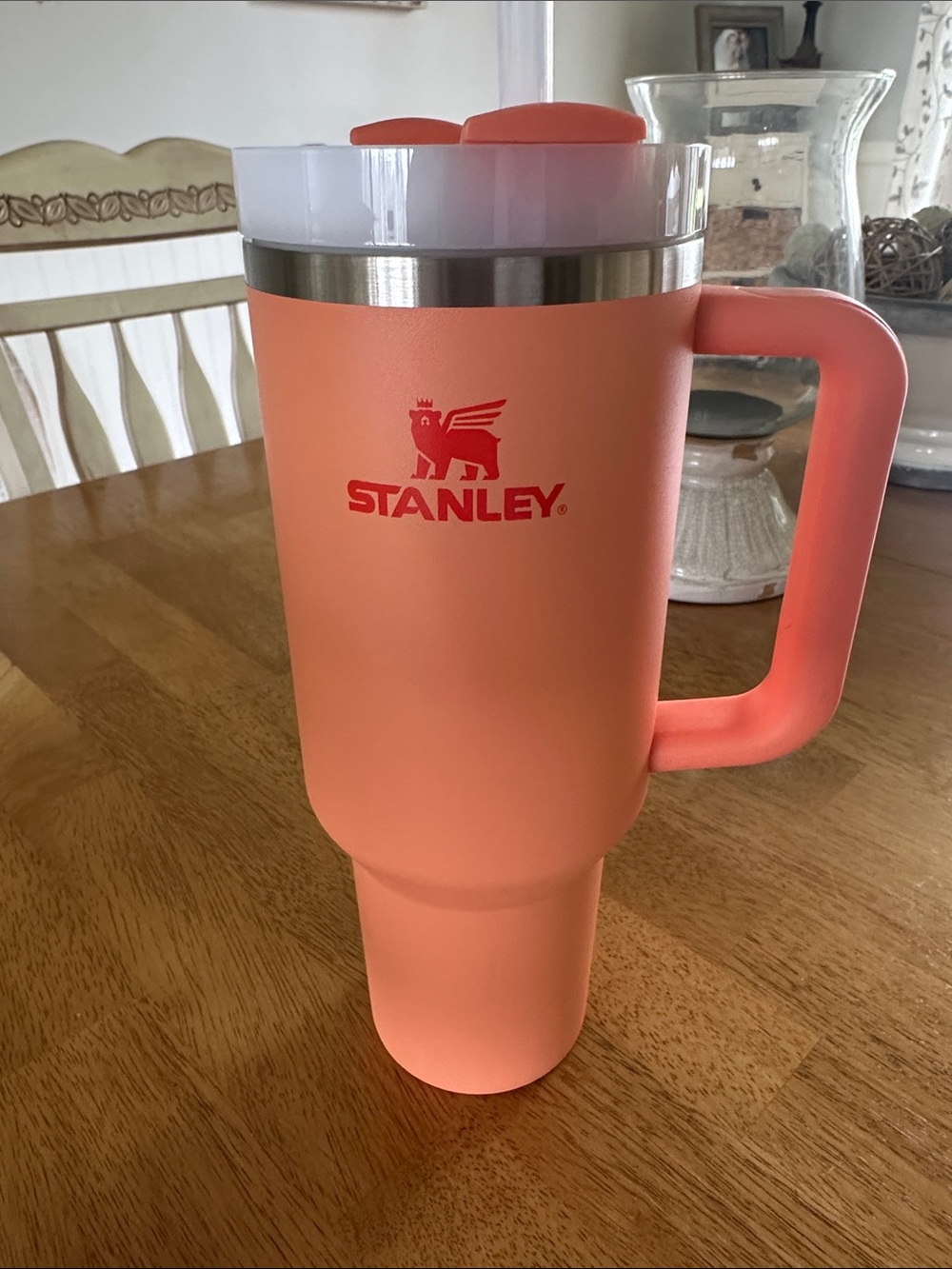 Stanley H2O 40oz quencher tumbler USED Necatarine